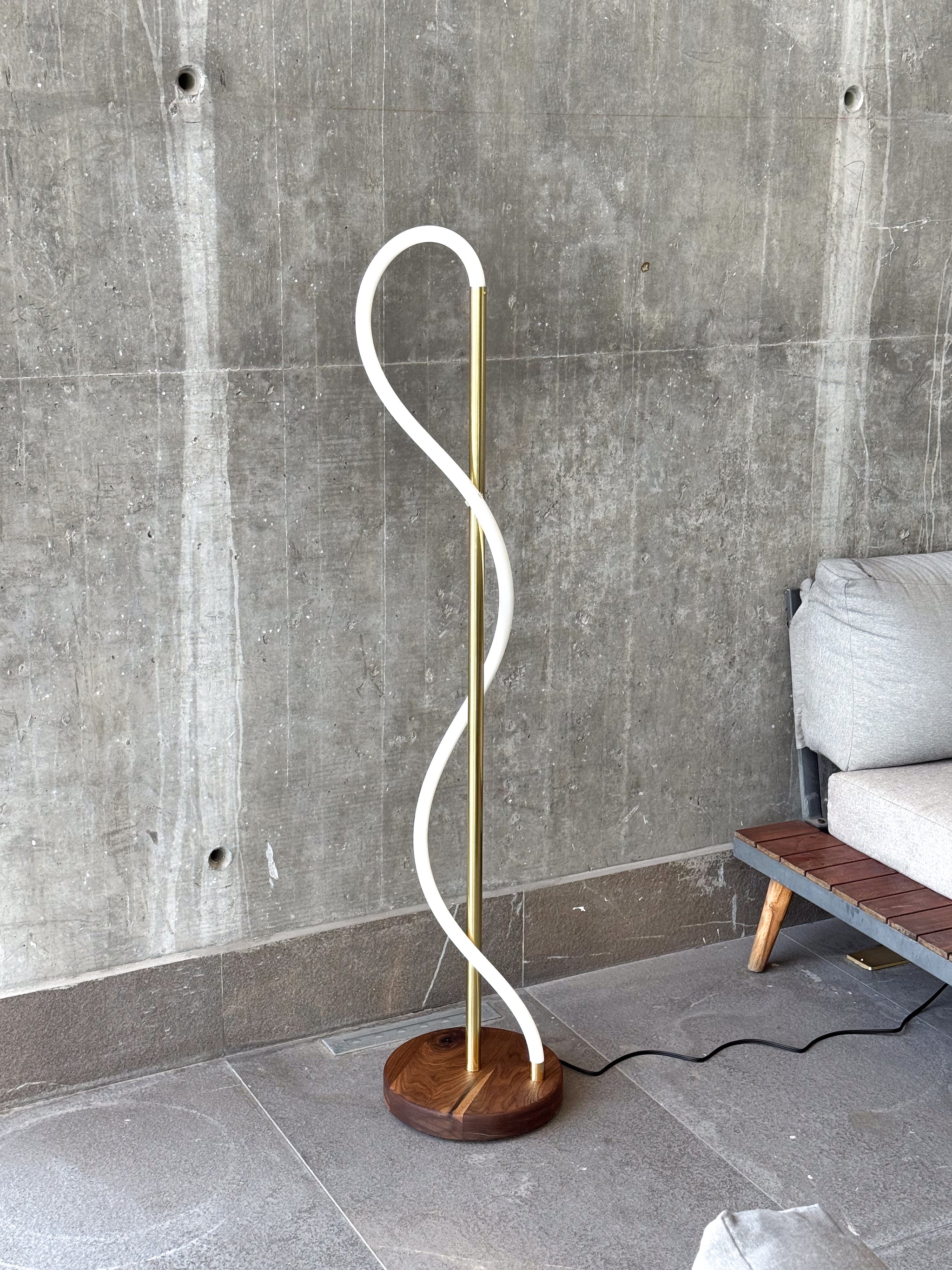 Susan / Lámpara de piso