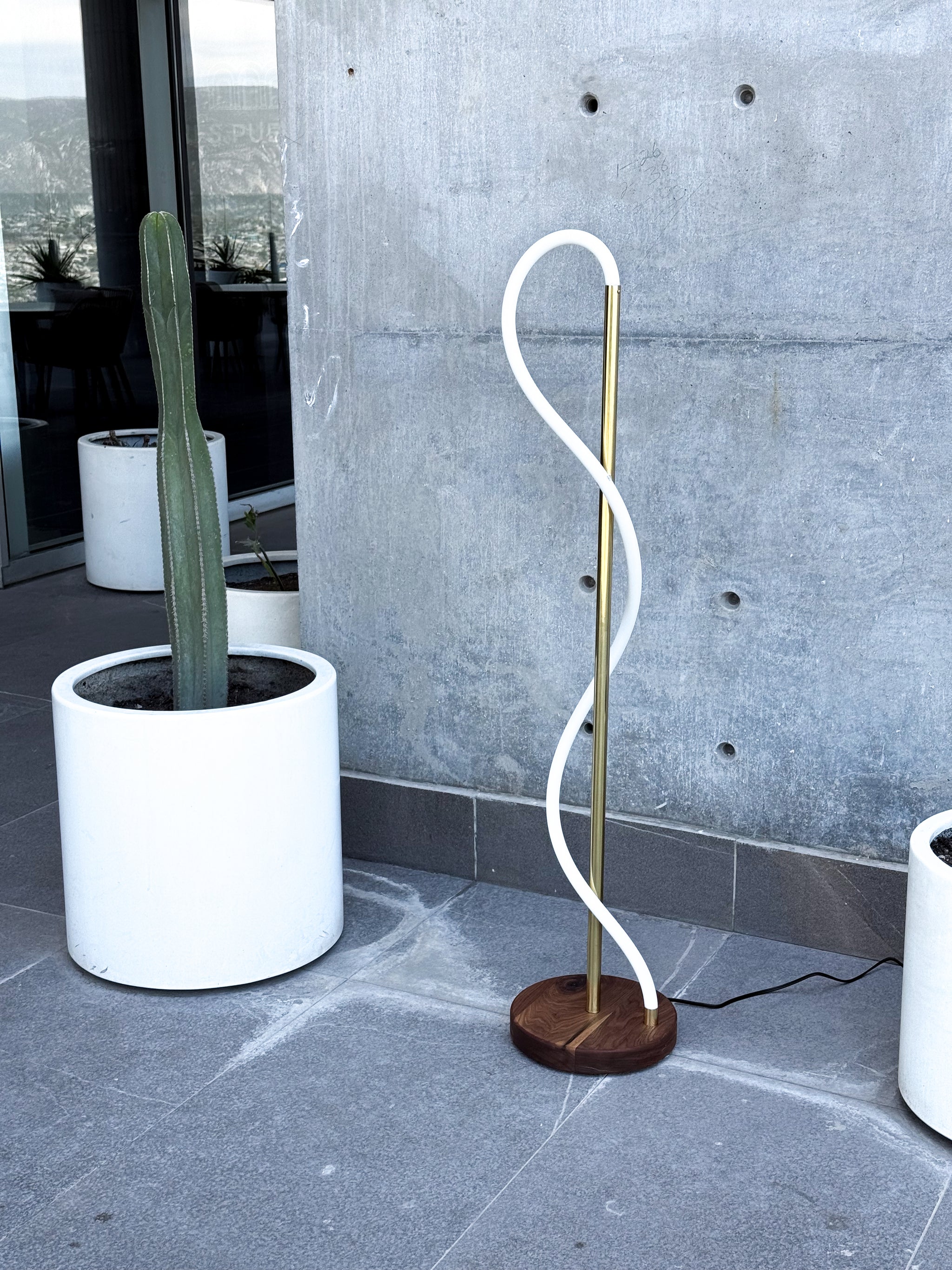 Susan / Lámpara de piso